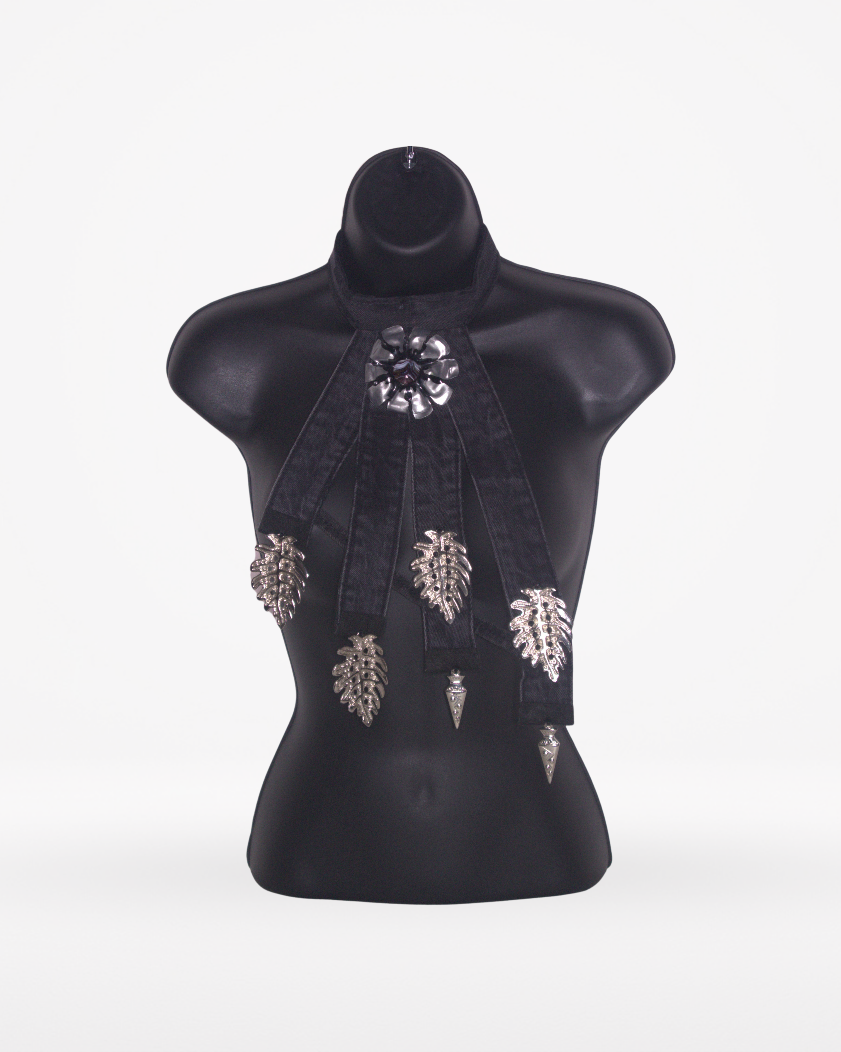 Collar sostenible 8