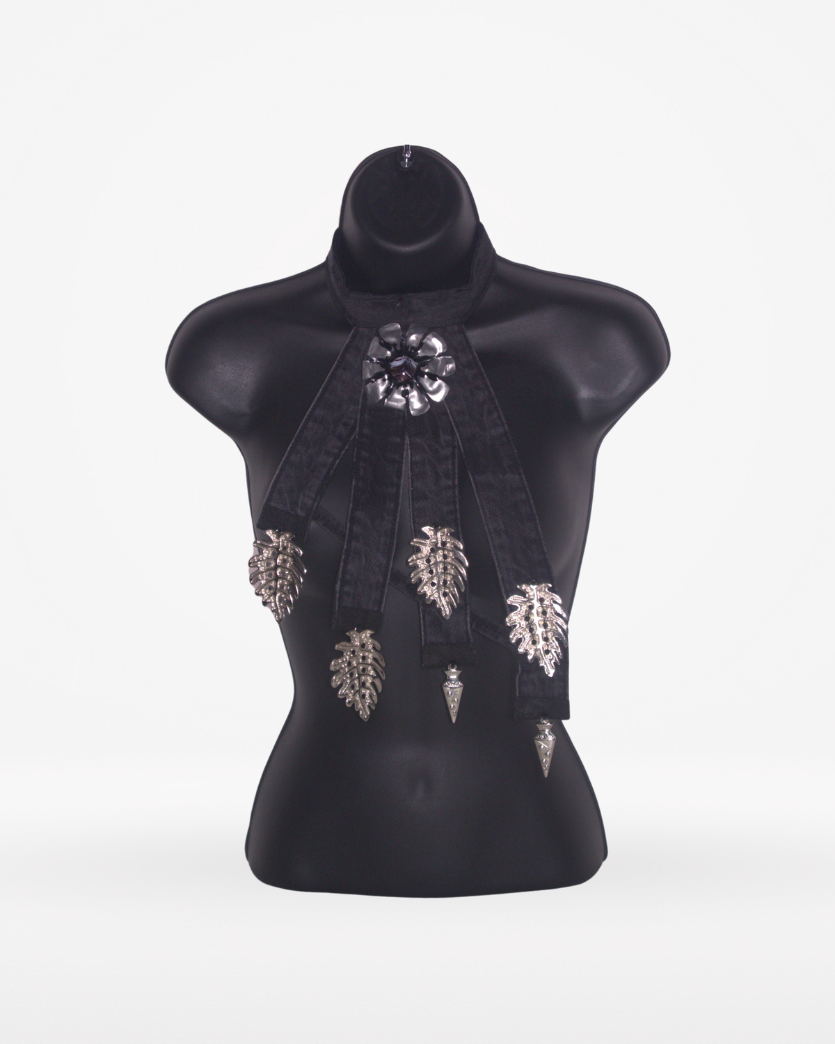 Collar sostenible 8