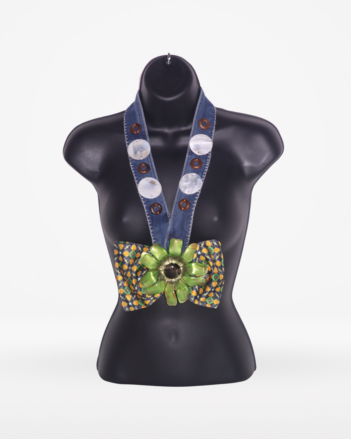 Collar sostenible 15