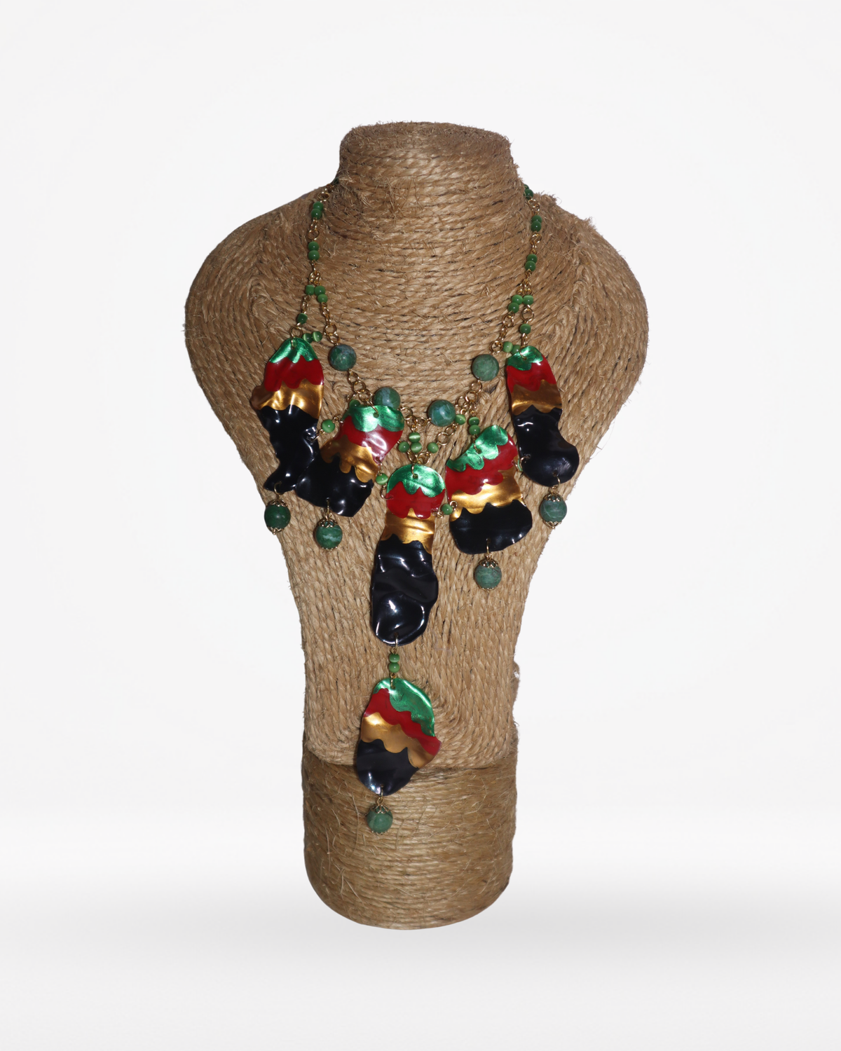 Collar sostenible 11
