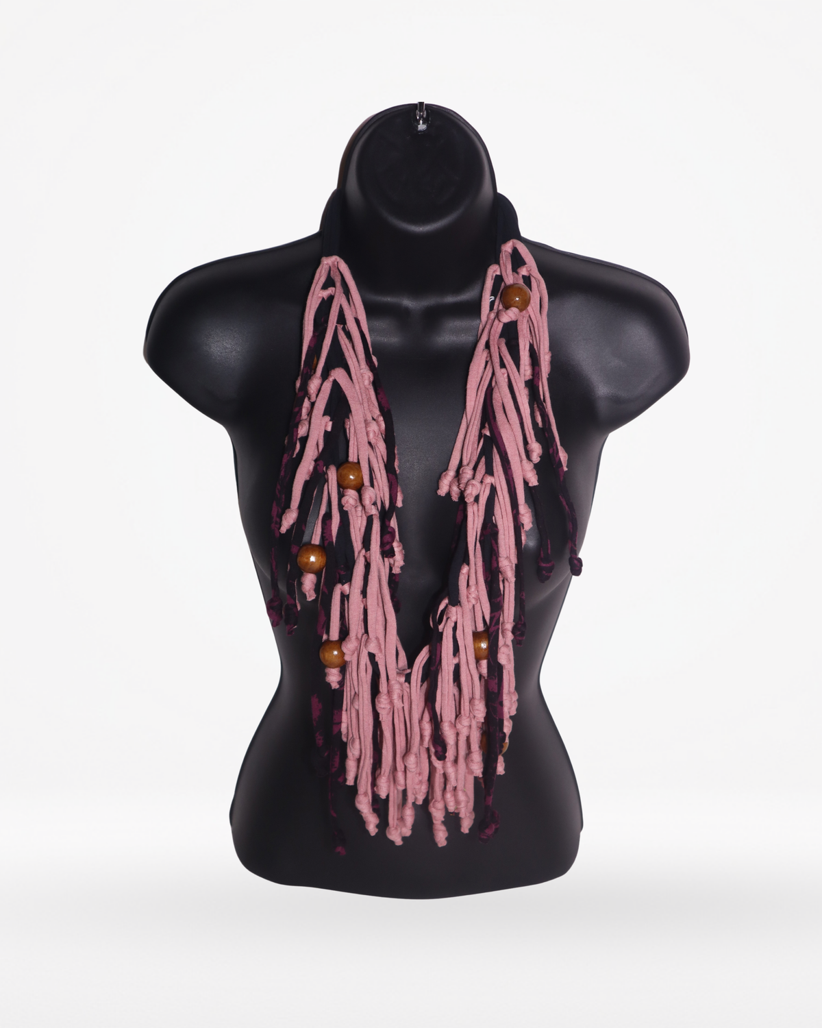 Collar de trapillo 4