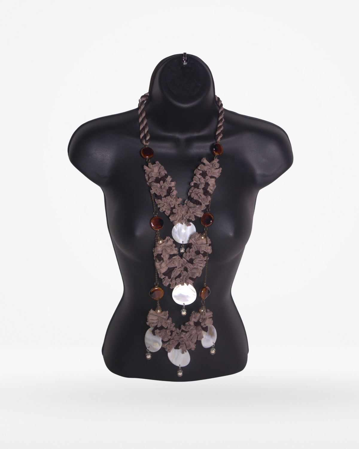 Collar de trapillo 7